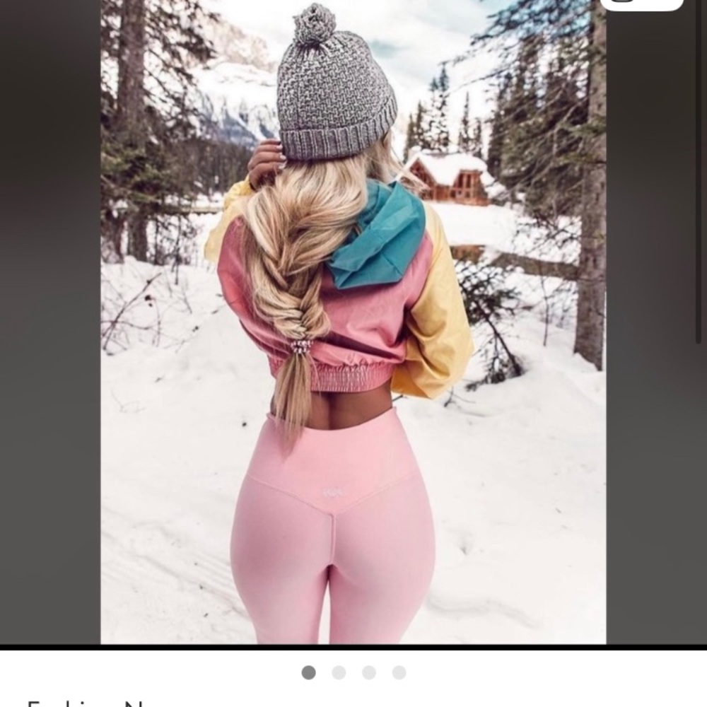 BETTER BODIES Sugar Hill Leggings , Fashion Nova  Colorful Utility Jacket - 🧥